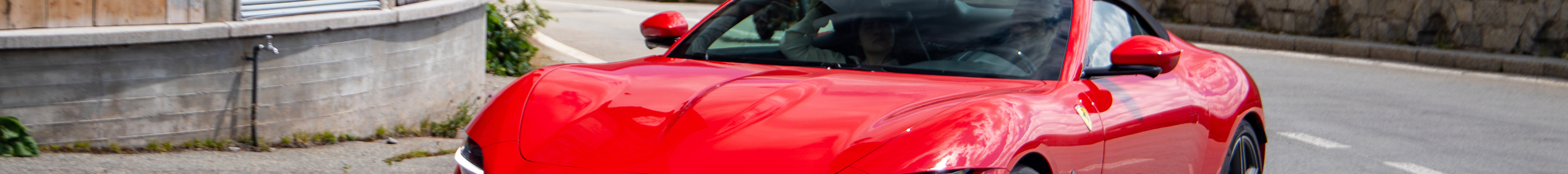Ferrari Roma Spider