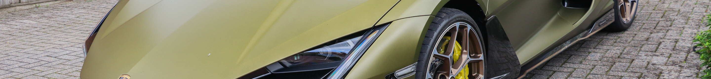 Lamborghini Revuelto