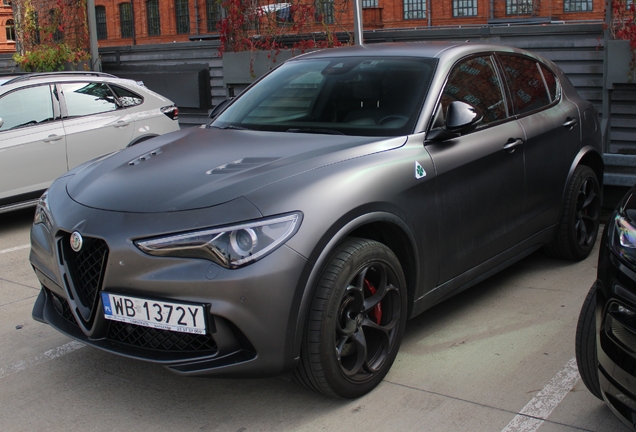 Alfa Romeo Stelvio Quadrifoglio 2020