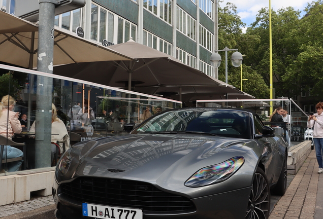 Aston Martin DB11 V8 Volante