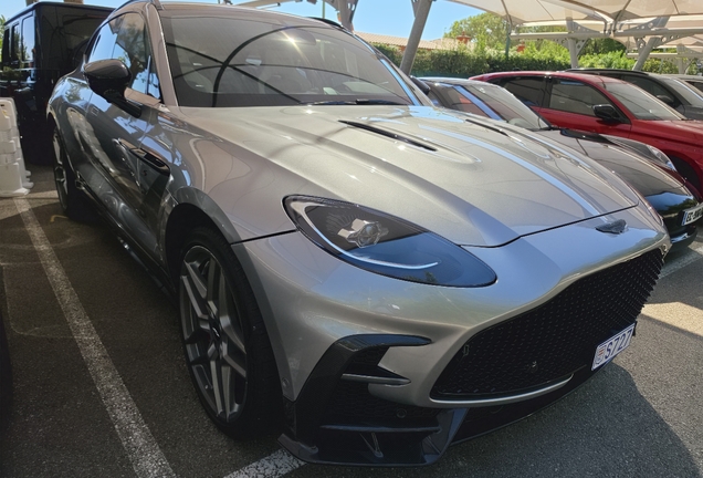 Aston Martin DBX S