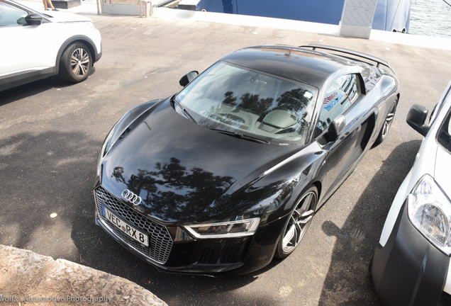 Audi R8 V10 Plus 2015