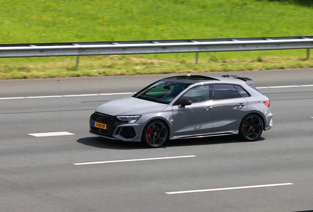 Audi RS3 Sportback 8Y