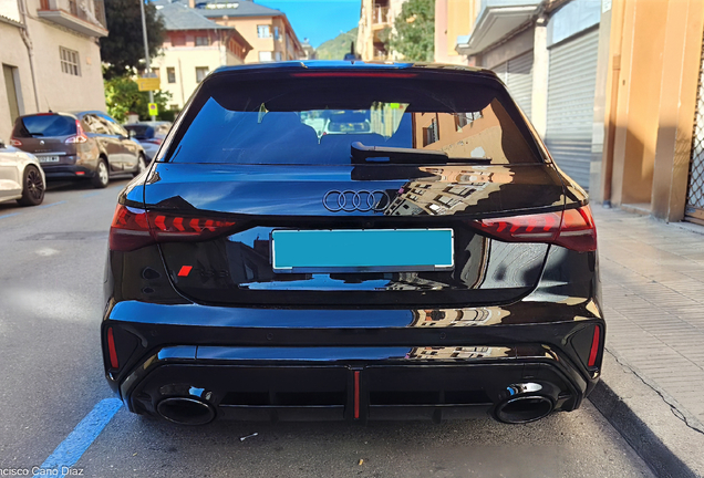 Audi RS3 Sportback 8Y 2025