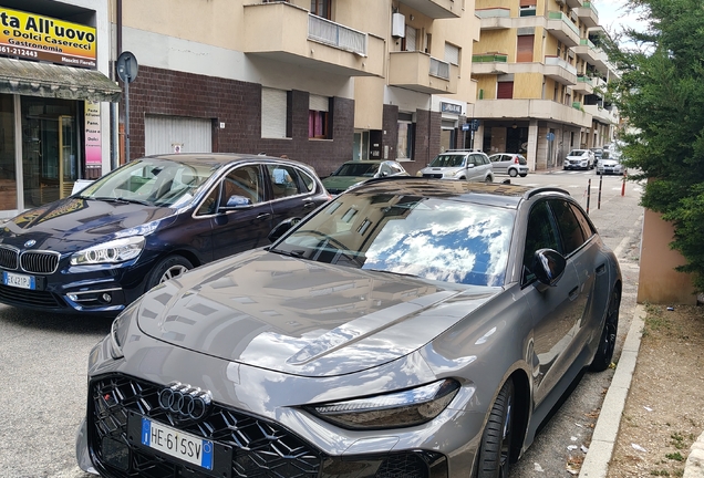 Audi RS5 Avant B10