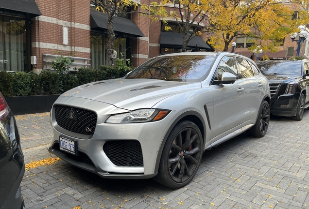 Jaguar F-PACE SVR