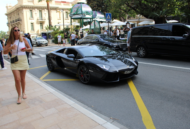 Lamborghini Aventador LP700-4