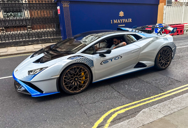 Lamborghini Huracán LP640-2 STO