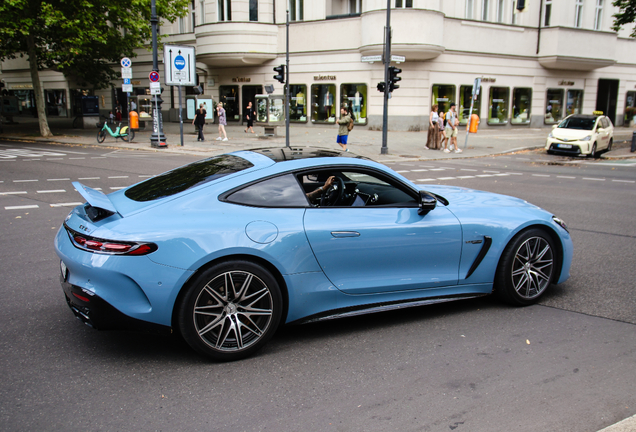 Mercedes-AMG GT 63 C192