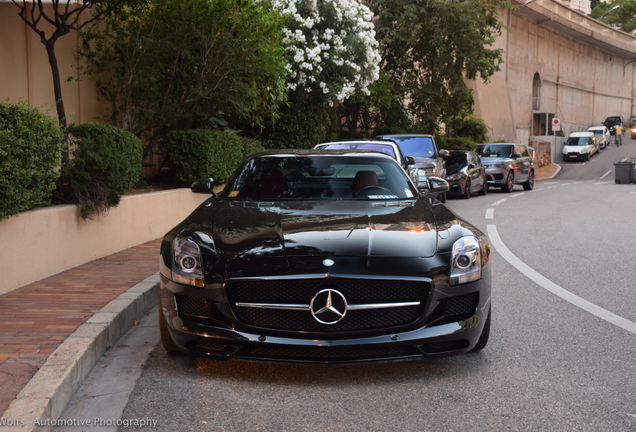 Mercedes-Benz SLS AMG