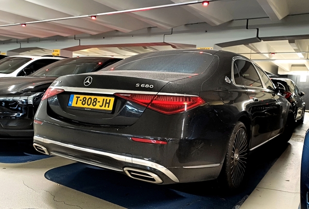 Mercedes-Maybach S 680 X223