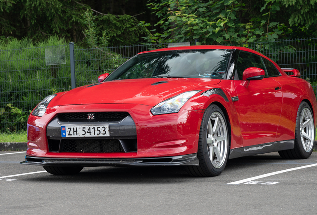 Nissan GT-R R35 2007