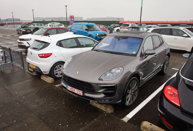 Porsche 95B Macan Turbo MkI