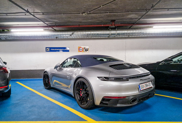 Porsche 992 Carrera 4 GTS Cabriolet MkI
