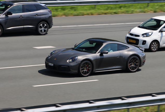 Porsche 992 Carrera 4S MkI