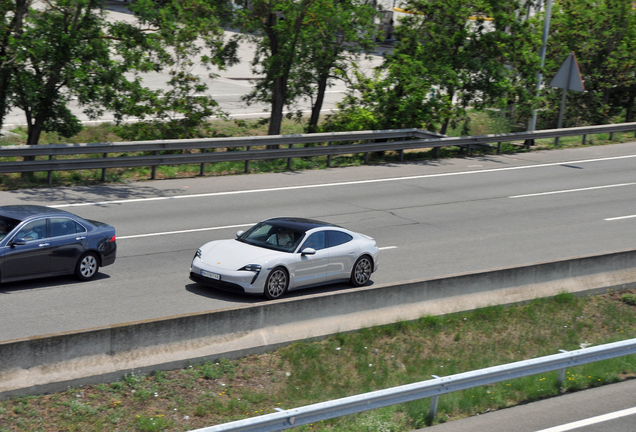 Porsche Taycan Turbo MkI