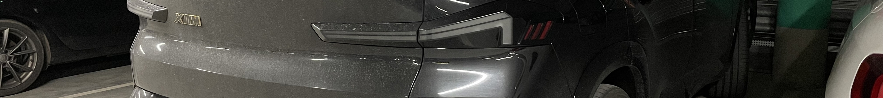 BMW XM G09