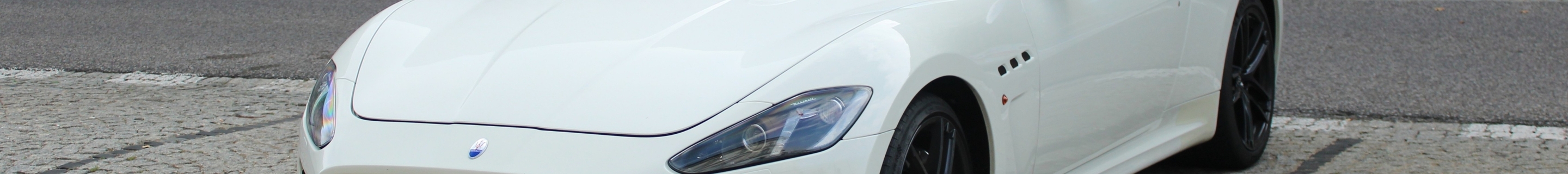 Maserati GranCabrio MC