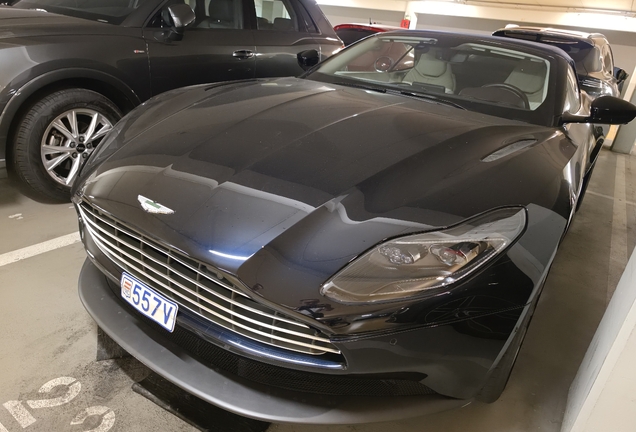 Aston Martin DB11 V8 Volante