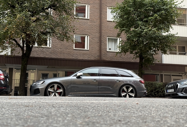 Audi RS4 Avant B9