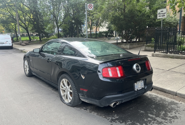 Ford Mustang GT 2010
