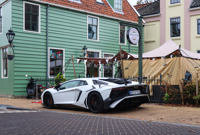 Lamborghini Aventador LP750-4 SuperVeloce
