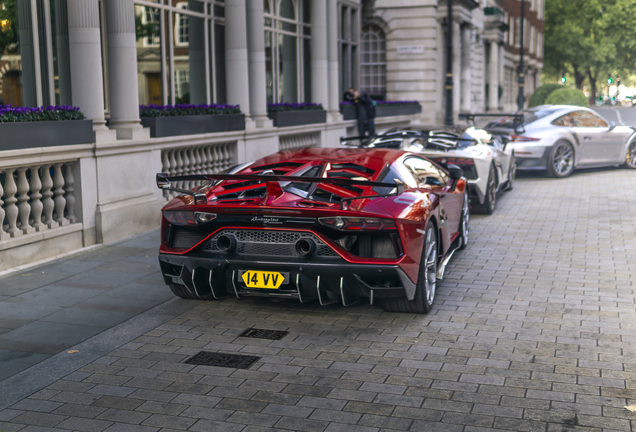 Lamborghini Aventador LP770-4 SVJ
