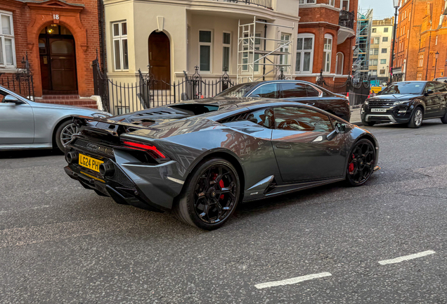 Lamborghini Huracán LP640-2 Tecnica