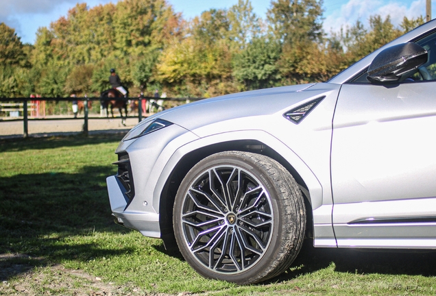 Lamborghini Urus SE