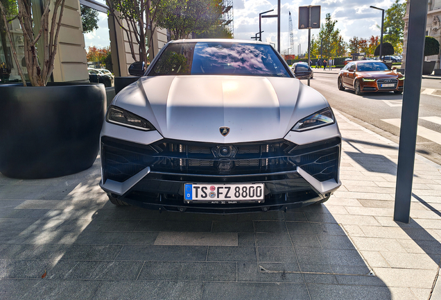 Lamborghini Urus SE