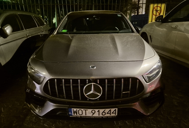Mercedes-AMG A 45 S W177