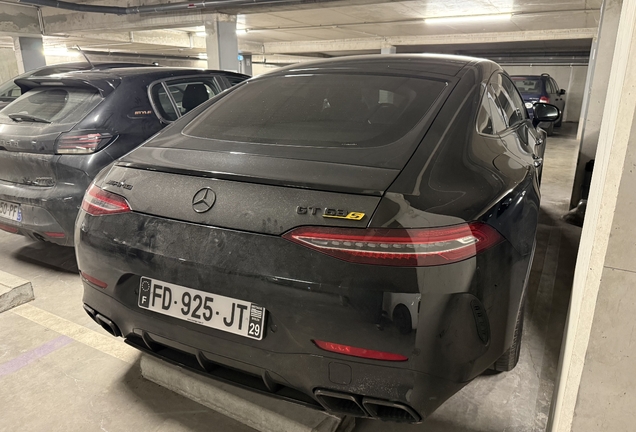 Mercedes-AMG GT 63 S X290