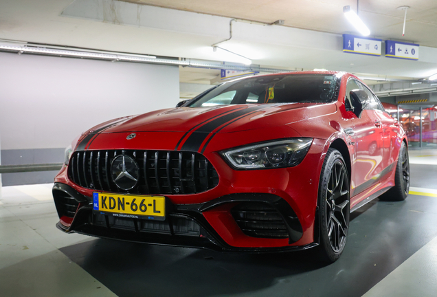 Mercedes-AMG GT 63 S X290