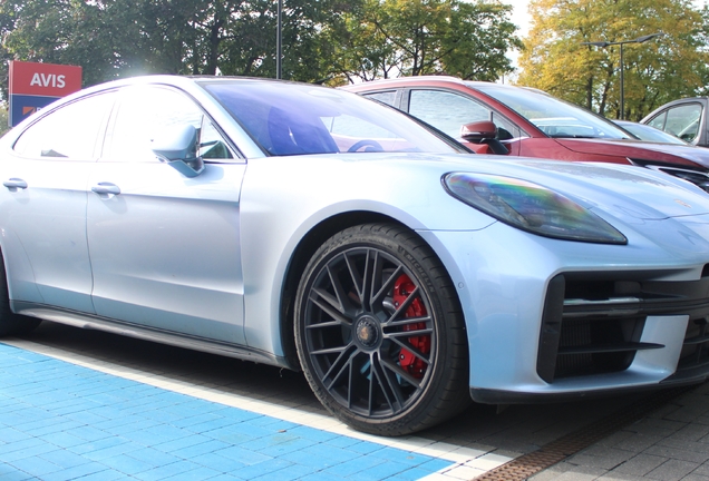 Porsche 972 Panamera GTS MkI