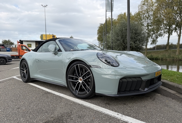 Porsche 992 Carrera 4 GTS Cabriolet MkII