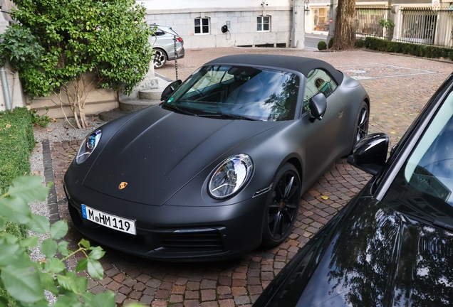 Porsche 992 Carrera 4S Cabriolet MkI