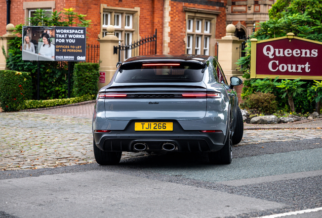 Porsche Cayenne Coupé Turbo E-Hybrid