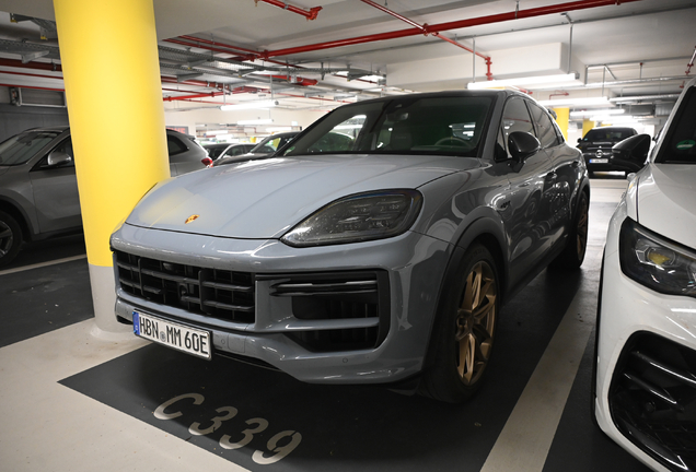 Porsche Cayenne Coupé Turbo E-Hybrid