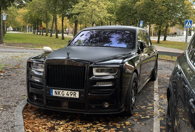 Rolls-Royce Phantom VIII EWB Mansory