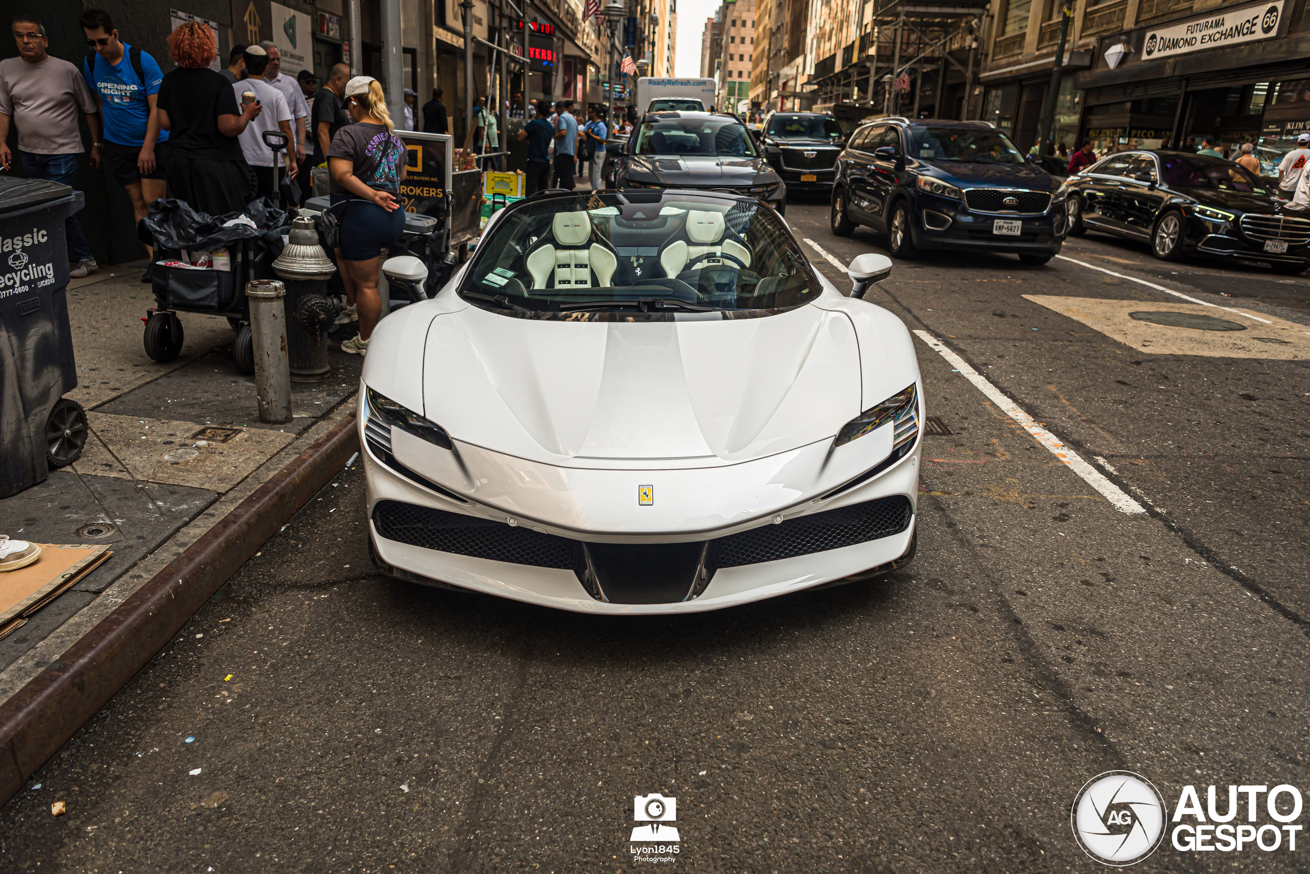 Ferrari SF90 Spider Assetto Fiorano