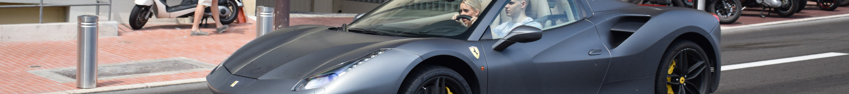 Ferrari 488 Spider