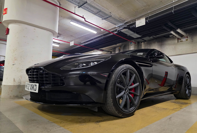 Aston Martin DB12