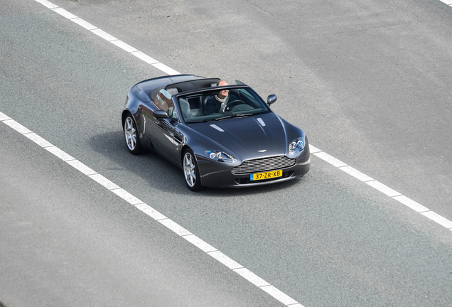 Aston Martin V8 Vantage Roadster