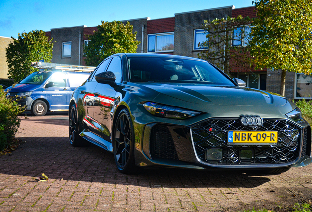 Audi RS5 Sedan B10