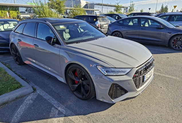 Audi RS6 Avant C8
