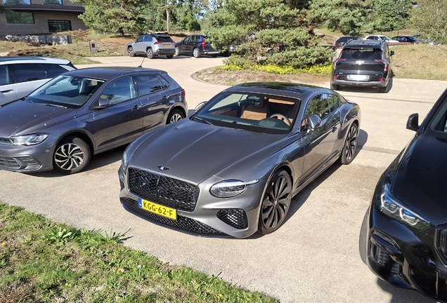 Bentley Continental GT 2025