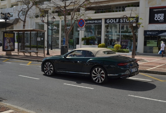 Bentley Continental GT Azure 2025