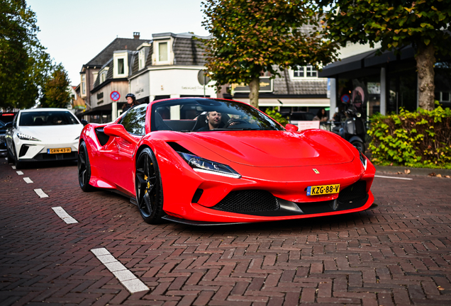 Ferrari F8 Spider