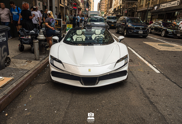 Ferrari SF90 Spider