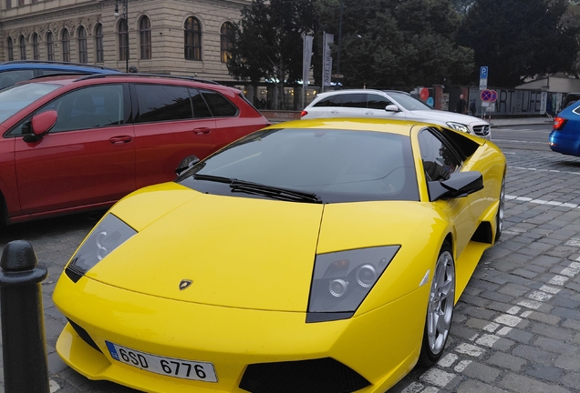 Lamborghini Murciélago LP640